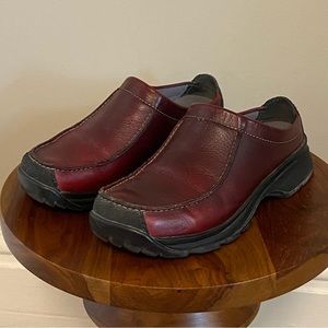 Vintage Clarks Slip Ons